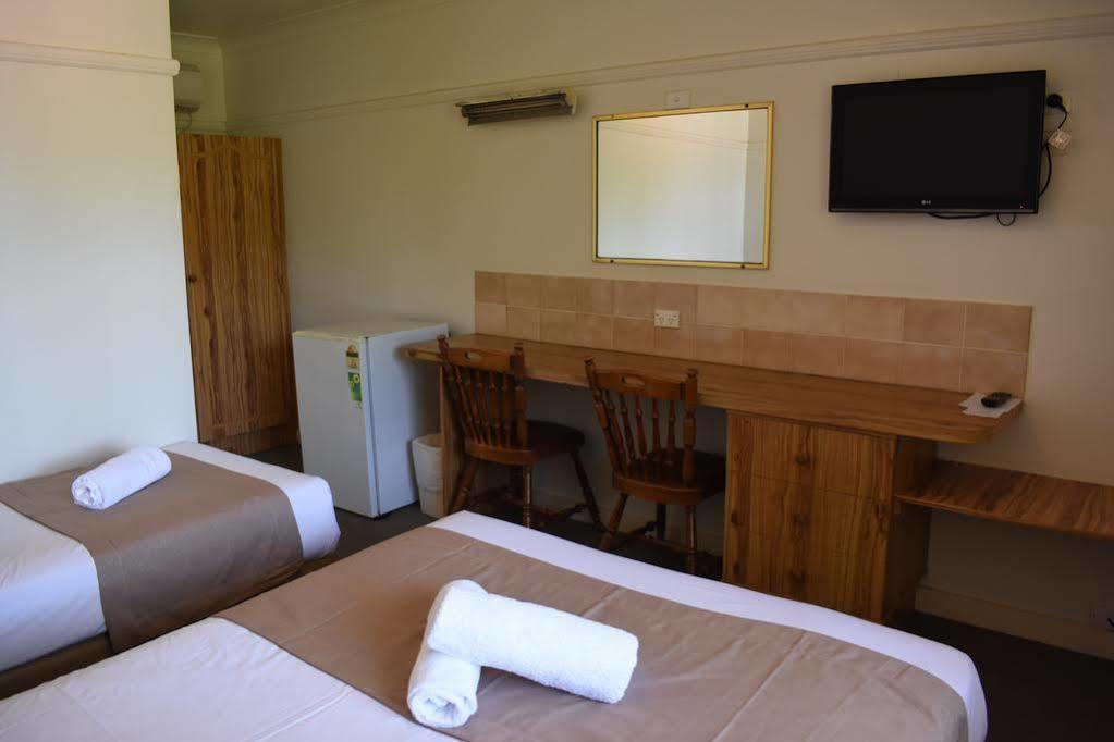 里弗赖纳汽车旅馆 Leeton 外观 照片